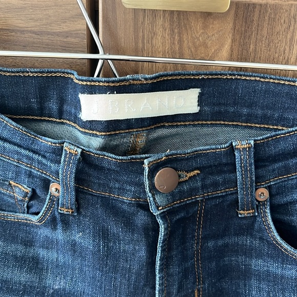 J brand size 26 low rise skinny jeans - Picture 2 of 3
